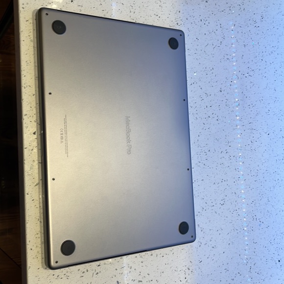 Mac Book pro book 16 inch 2021 / Liquid Retina XDR Display /M1-pro/500GB/ 16 GB - Picture 5 of 5